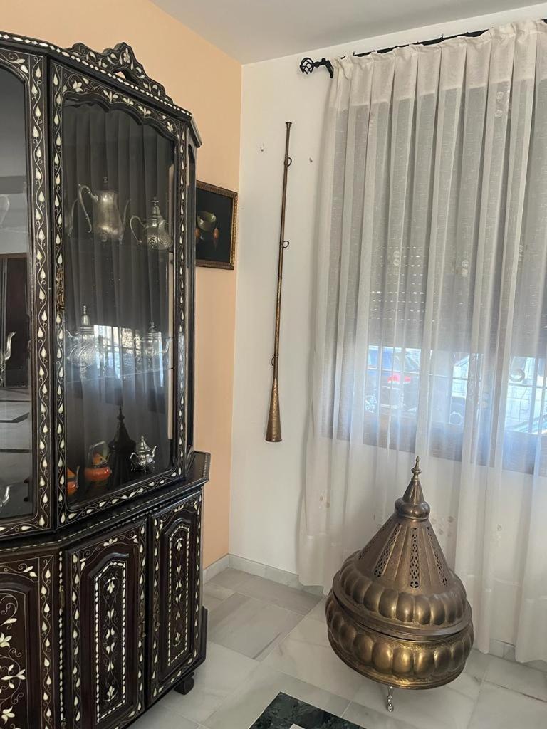 Alyana Hostel Cordoba Luaran gambar