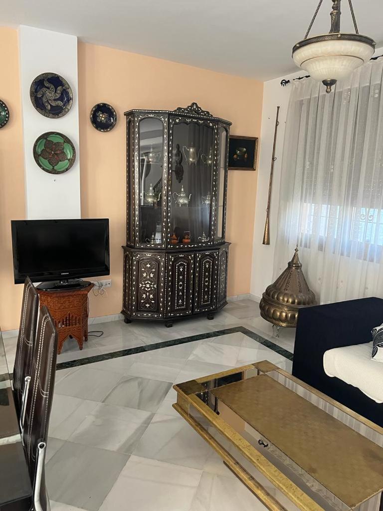 Alyana Hostel Cordoba Luaran gambar